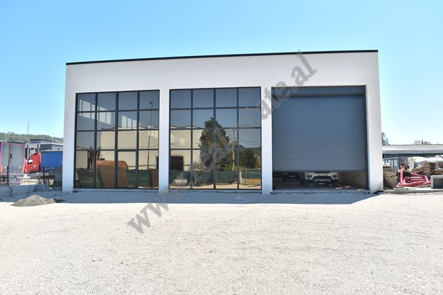 Warehouse for rent in Nacionale e Vjeter street near the Customs Terminal in Tirana.
The warehouse 
